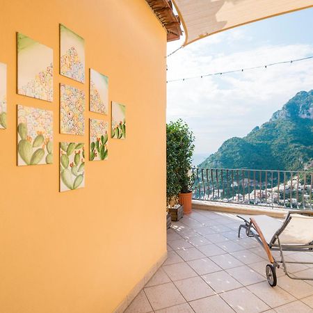 Lia'S Room - Il Monticello Positano Buitenkant foto